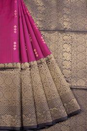 Magenta Kanjivaram Soft Silk Saree 10069227 - Avishya
