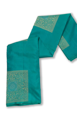 Blue Handloom Kanjivaram Soft Silk Saree with Contrast Pallu 10074800