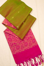 Green Handloom Kanjivaram Soft Silk Saree 10074802
