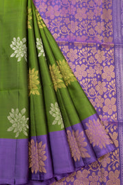 Green Handloom Kanjivaram Soft Silk Saree 10073199