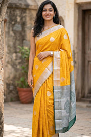 Yellow Kanjivaram Vegan Silk Saree with Contrast Pallu 10074870