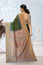 Green Gadwal Kuttu Silk Saree 10076198