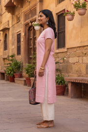 Pink Handcrafted Solid Style Oxford Cotton Kurta 10077455