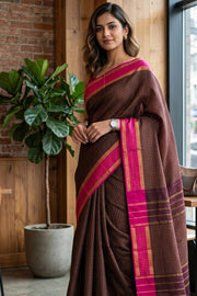 Brown Vegan Silk Kanjivaram Saree With Checks Design 10076324