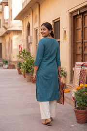 Blue Handcrafted Solid Style Cotton Kurta 10077440