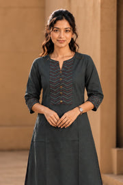 Black Hand Embroidered Cotton Kurta 10077674