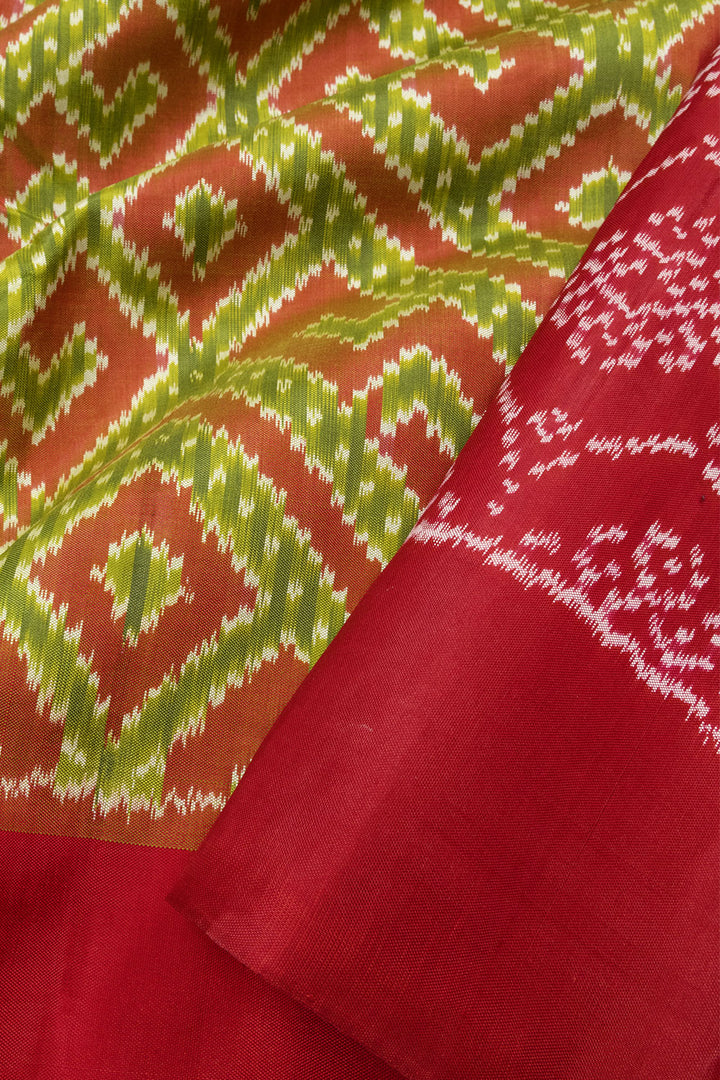 Green Handloom Pochampally Ikat Silk Saree 10064130
