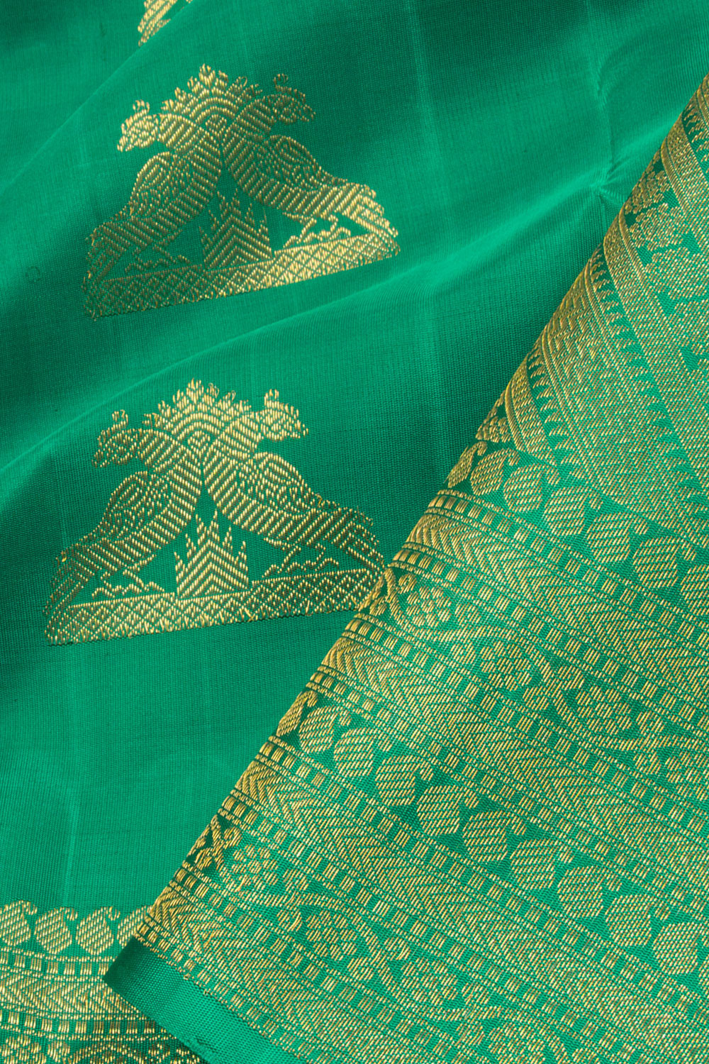 Pine Green Pure Zari Kanjivaram Silk Saree 10062782