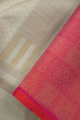 Beige Pure Zari Jacquard Kanjivaram Silk Saree 10063122