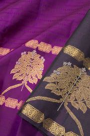 Purple Handloom Pure Zari Jacquard Kanjivaram Silk Saree 10063125