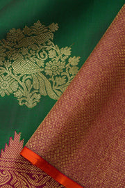 Bottle Green Pure Zari  Kanjivaram Silk Saree 10063128