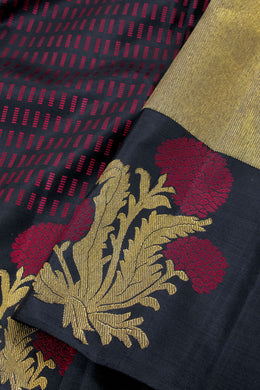 Black Pure Zari Kanjivaram Silk Saree 10063141