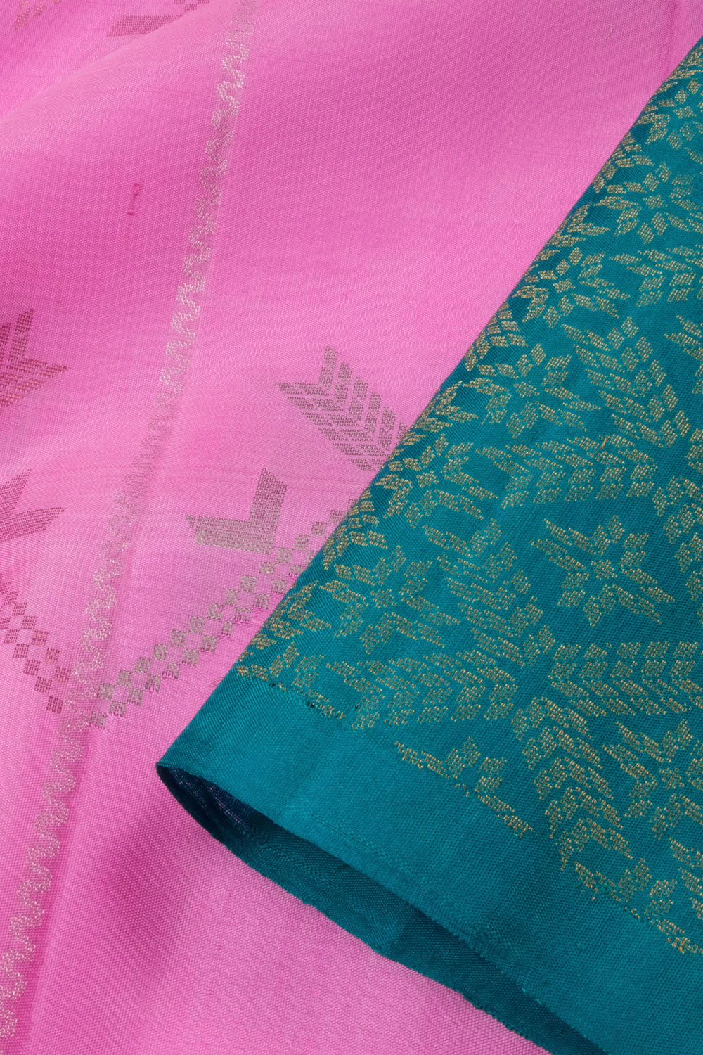 Flamingo Pink Handloom Kanjivaram Soft Silk Saree 10063245