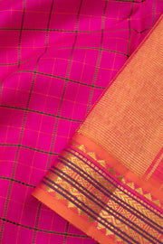 Magenta Pure Zari Kanjivaram Silk Saree 10063371