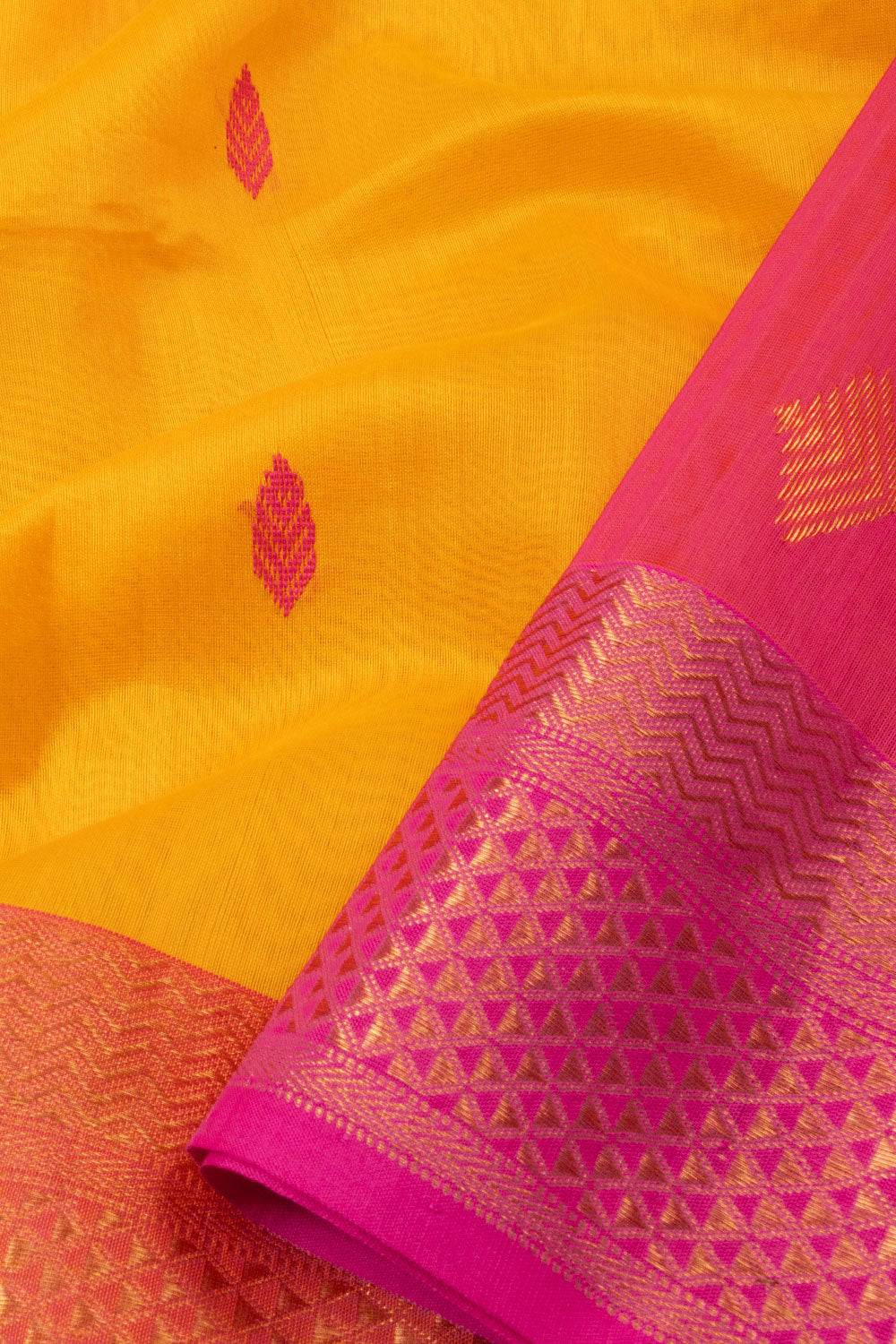 Yellow & Orange Handloom Maheshwari Silk Cotton Saree - Avishya.com