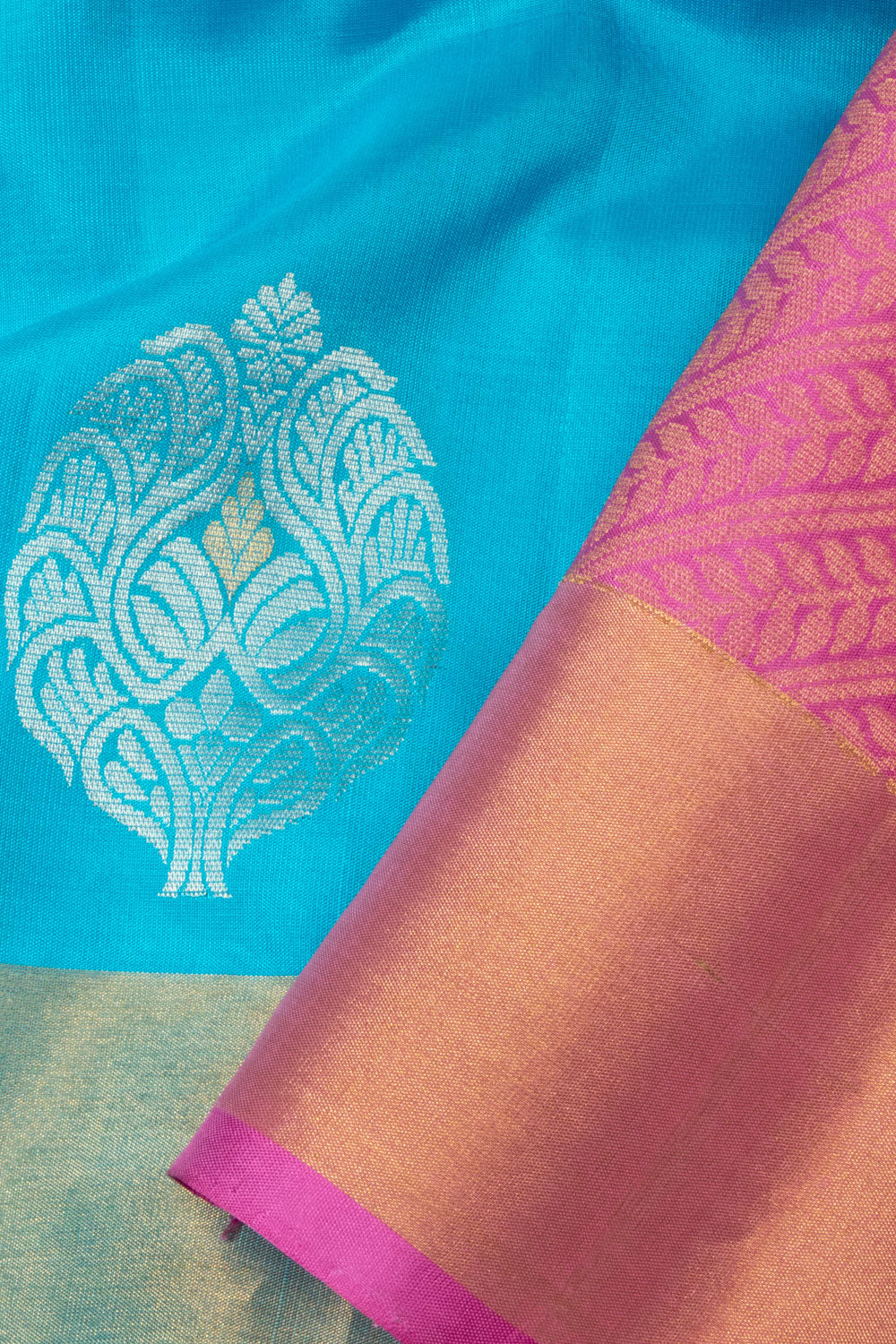Cerulean Blue Handloom Kanjivaram Soft Silk Saree - Avishya