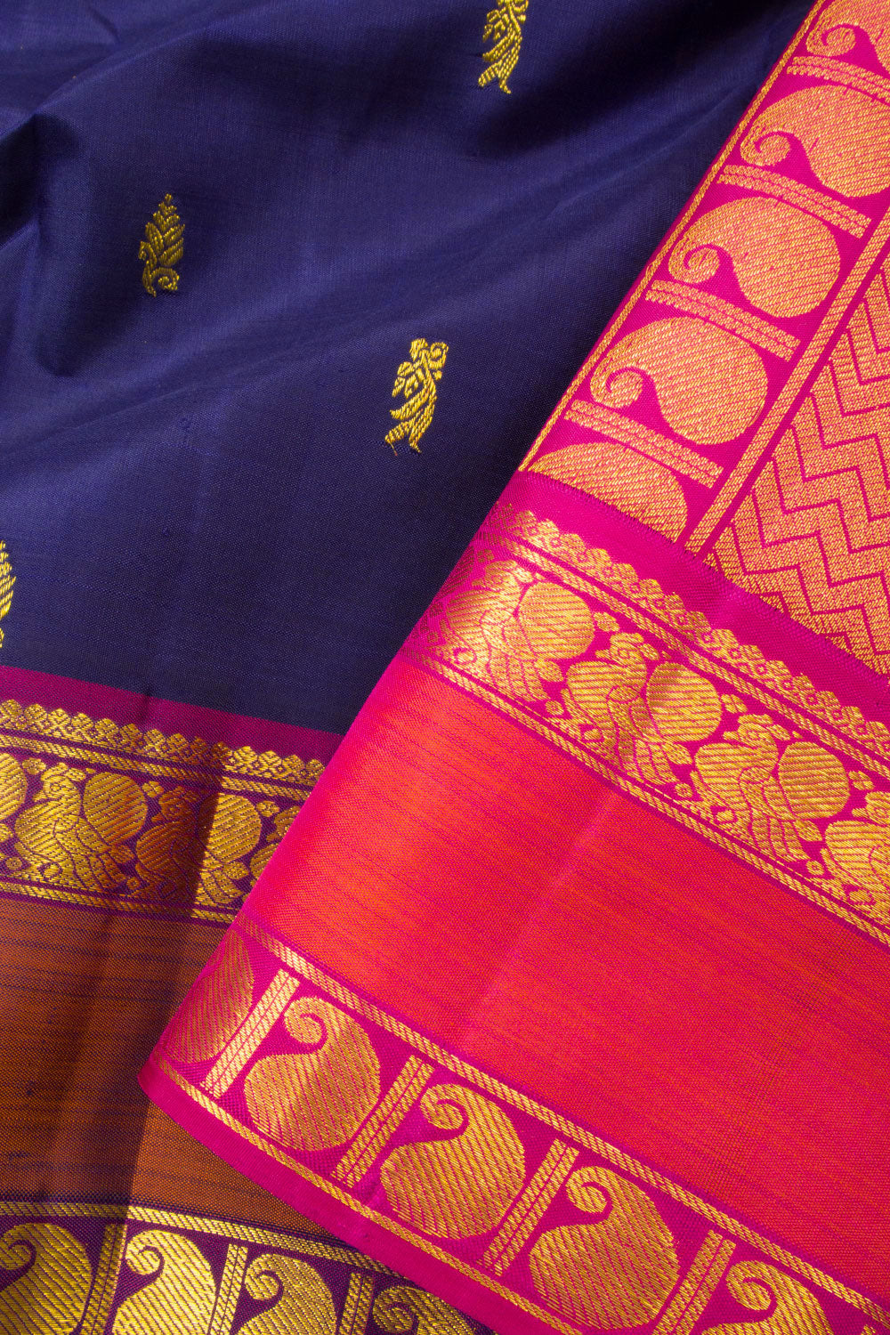 Navy Blue Handloom Kanjivaram Silk Saree - Avishya