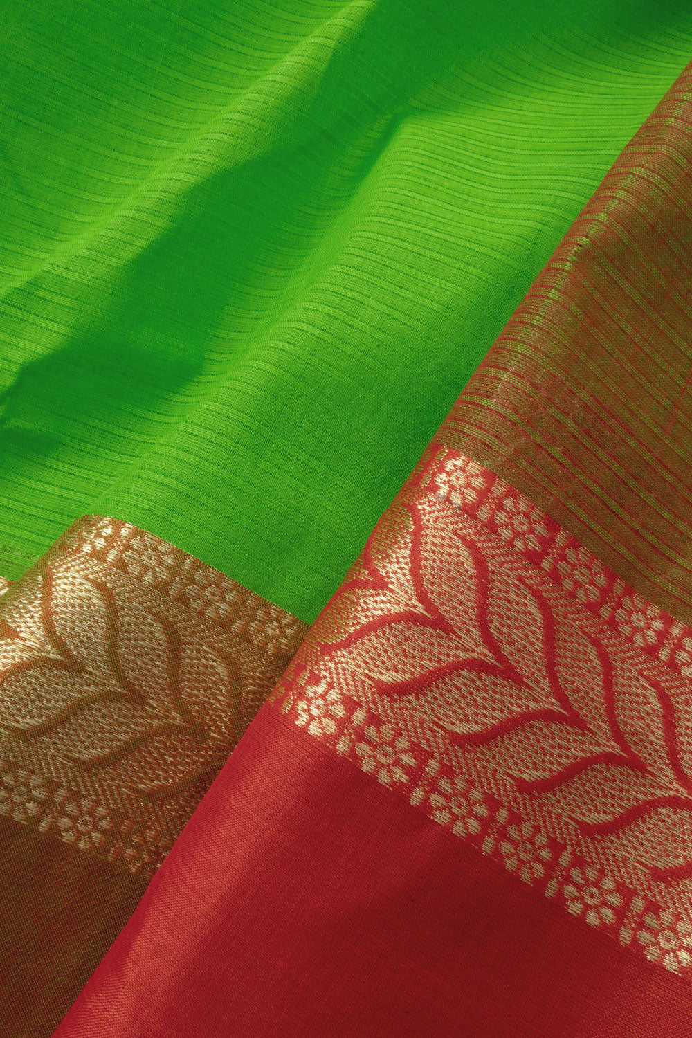 Green Handloom Dhaniakhali Cotton Saree - Avishya