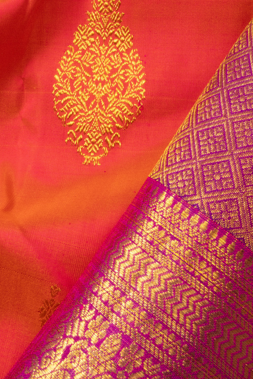 Red Handloom Kanjivaram Korvai Silk Saree - Avishya