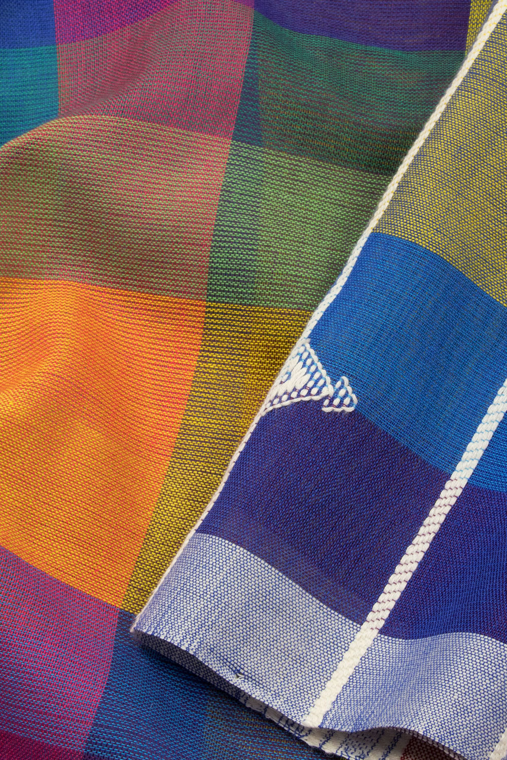 Multicolor Handloom Bhujodi Linen Saree - Avishya