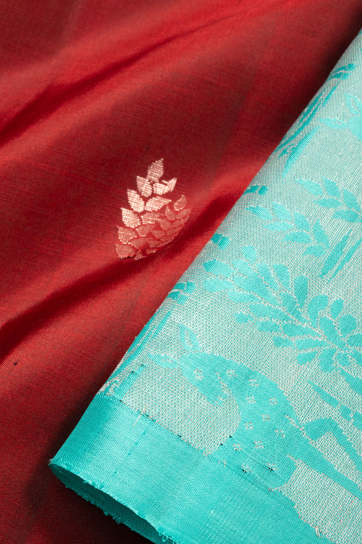 Maroon Handloom Kanjivaram Soft Silk Saree - Avishya