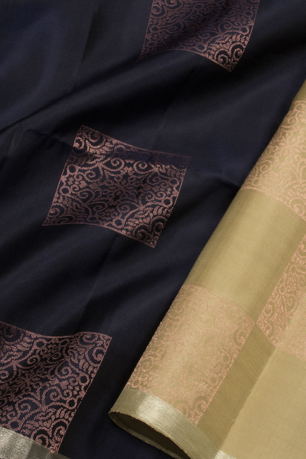 Navy Blue Handloom Kanjivaram Soft Silk Saree - Avishya