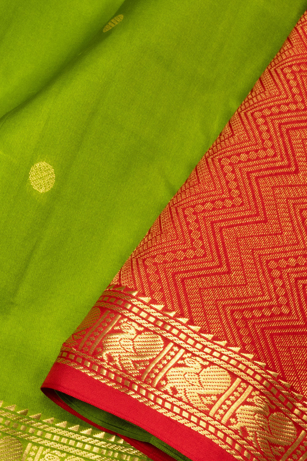 Lawn Green Handloom Kanjivaram Soft Silk Saree - Avishya