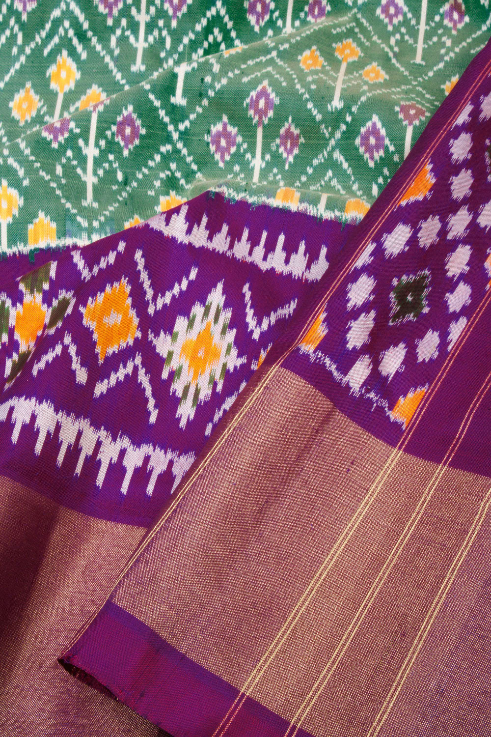 Green Handloom Pochampally Ikat Silk Saree 10067941