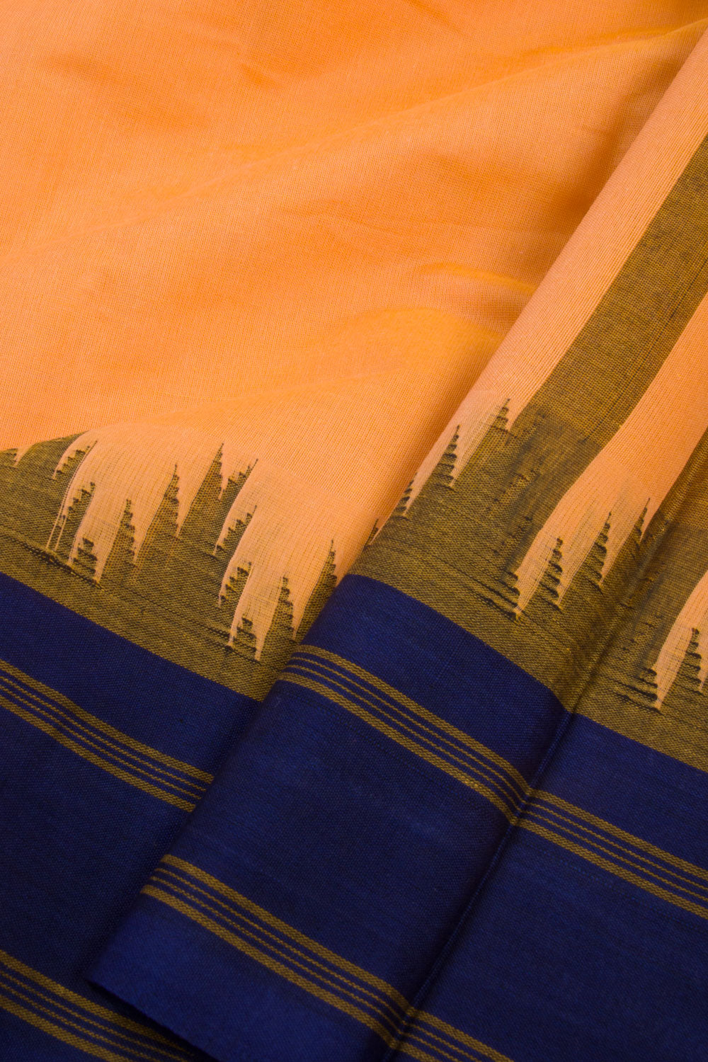 Orange Handwoven Korvai Kanchi Cotton Saree 10068551 - Avishya