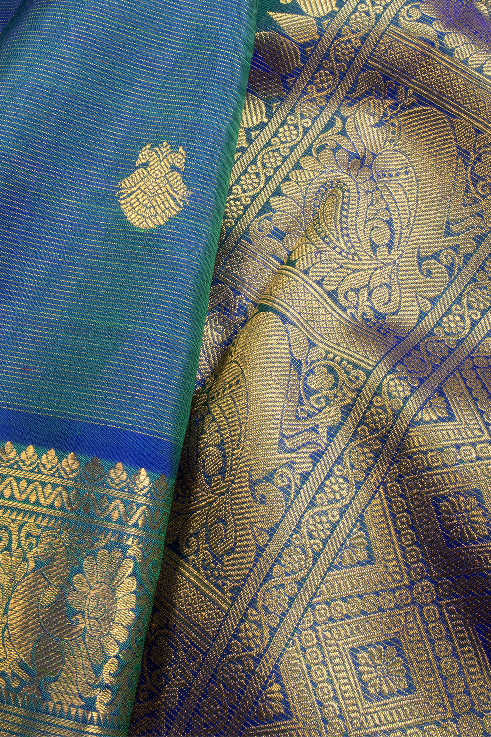 Blue Handloom Vaira Oosi Bridal Kanjivaram Silk Saree 10069166