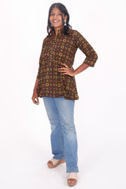 Medium Jungle Green Ajrakh Printed Cotton Kurti 10072366