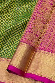Dark Green Nakashi Kanjivaram Silk Saree 10075526