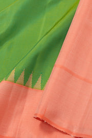 Fresh Green Gadwal Kutu Silk Saree With Peach Temple Border 10077057