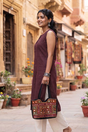 Maroon Handcrafted Stripes Kurta 10077466