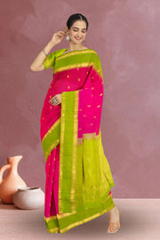 Magenta Handloom Kanjivaram Soft Silk Saree 10075696