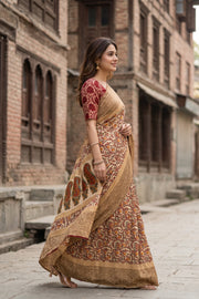 Cream Kani Printed Silk Saree 10077872