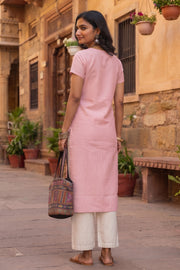 Pink Handcrafted Solid Style Oxford Cotton Kurta 10077455