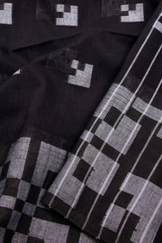 Black Jamdani Style Bengal Cotton Saree with Blouse 10070863