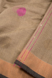 Almond Brown Bengal Phulia Silk Cotton Saree With sequin embellished Pallu