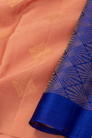 Apricot Rose Peach Handloom Borderless Kanjivaram Soft Silk Saree 10076783