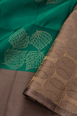 Deep Cyan Green Handloom Kanjivaram Soft Silk Saree With Leaf Motifs Design And Leaf Border 10076795