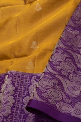 Caramel Brown Handloom Kanjivaram Soft Silk Saree With Floral Butta Design And Paisley Border 10076807
