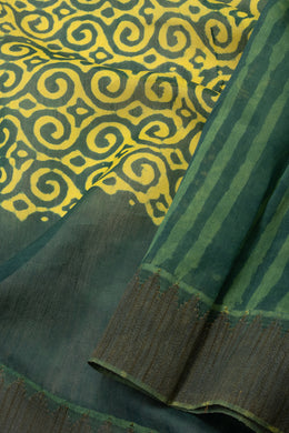 Green Dabu Printed Silk Cotton Saree 10077029