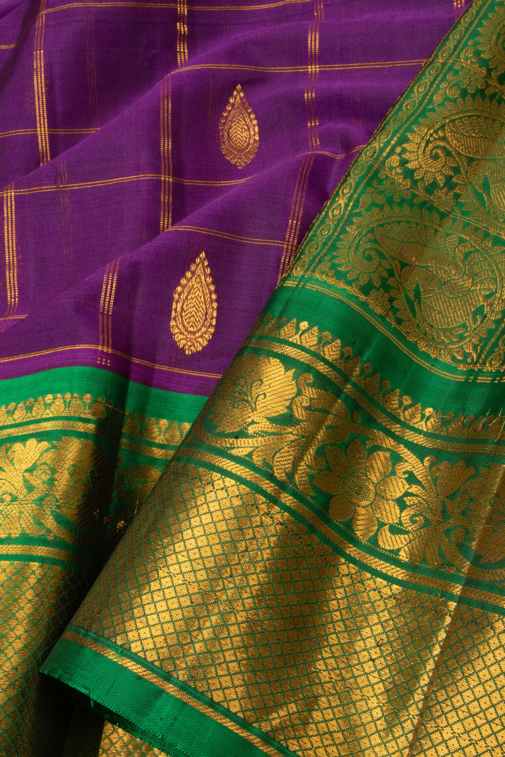 Purple Gadwal Silk Cotton Saree - Avishya