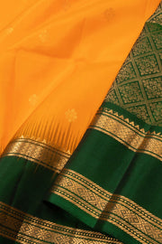 Yellow Handloom Kanjivaram Soft Silk Saree 10075695