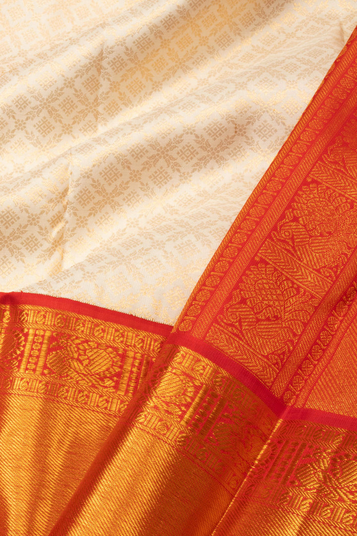 White Bridal Handloom Kanjivaram Silk Saree - Avishya