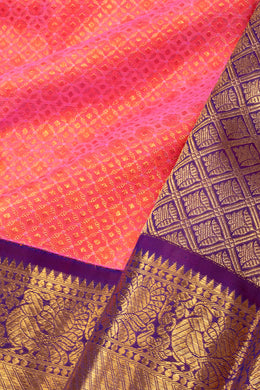 Brilliant Pink Korvai Kanjivaram Pure Zari Handloom Silk Saree with Diamond Motifs and Contrast Violet Border 10074742