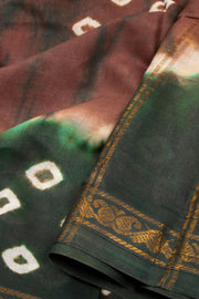 Brown Handcrafted Sungudi Cotton Saree 10074931