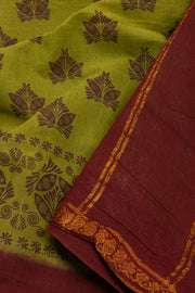 Green Handcrafted Sungudi Cotton Saree 10074937