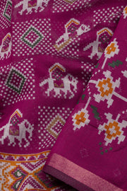 Magenta Patola Printed Silk Cotton Saree 10074941